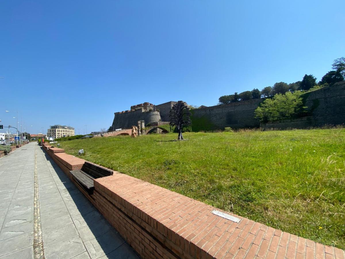 Mondo Vacanze Apartamento Savona Exterior foto